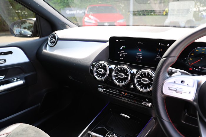 2020 Mercedes-Benz B-Class B180