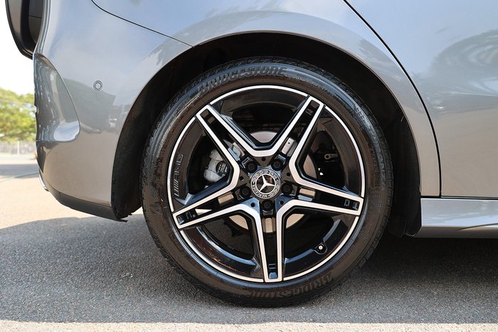 2020 Mercedes-Benz B-Class B180