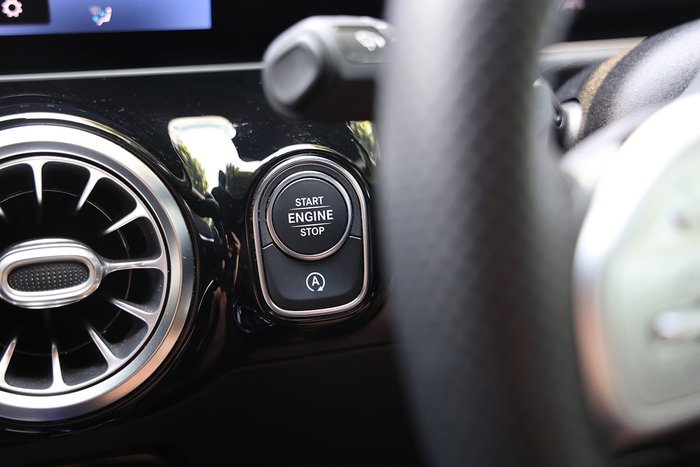 2020 Mercedes-Benz B-Class B180