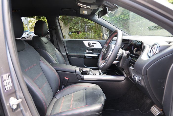 2020 Mercedes-Benz B-Class B180