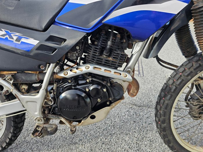 2005 Yamaha XT250V Blue