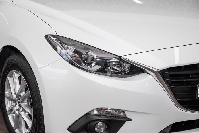 2015 Mazda 3 Maxx