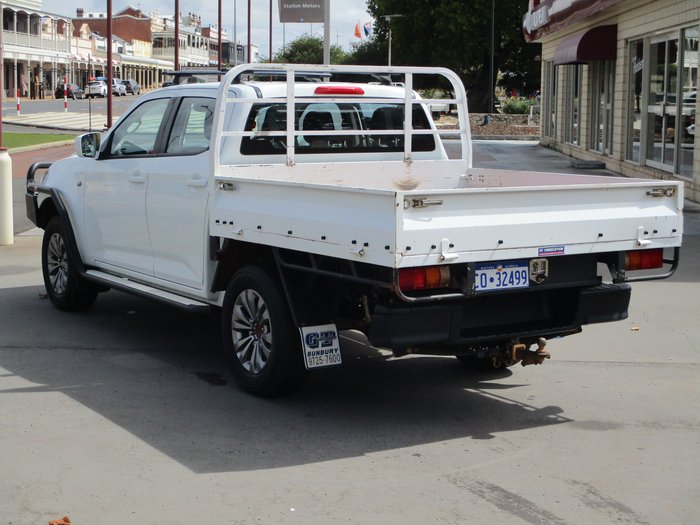 2022 Mazda BT-50 XT TF White