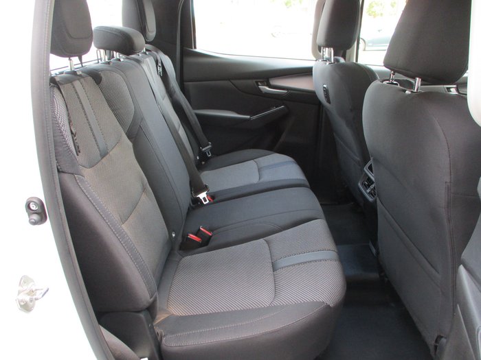 2022 Mazda BT-50 XT TF White