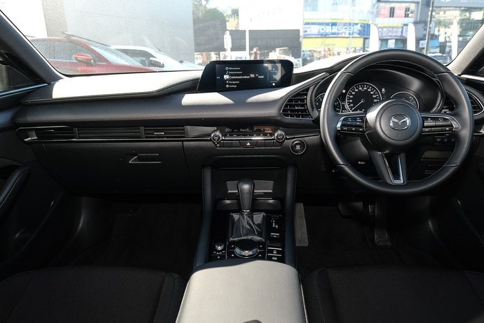 2025 Mazda 3 G20 Evolve