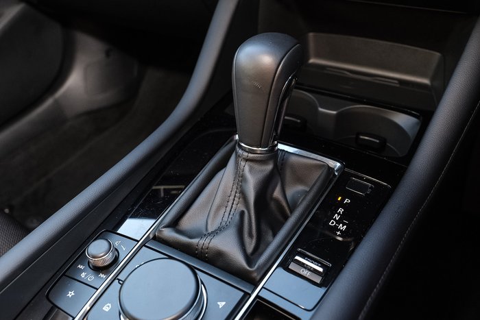 2025 Mazda 3 G20 Evolve