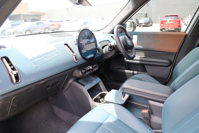 2024 MINI COUNTRYMAN S ALL4 FAVOURED (MHEV)