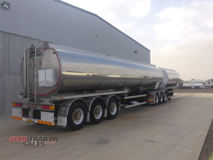 2013 Marshall Lethlean Fuel Tanker B Double Set