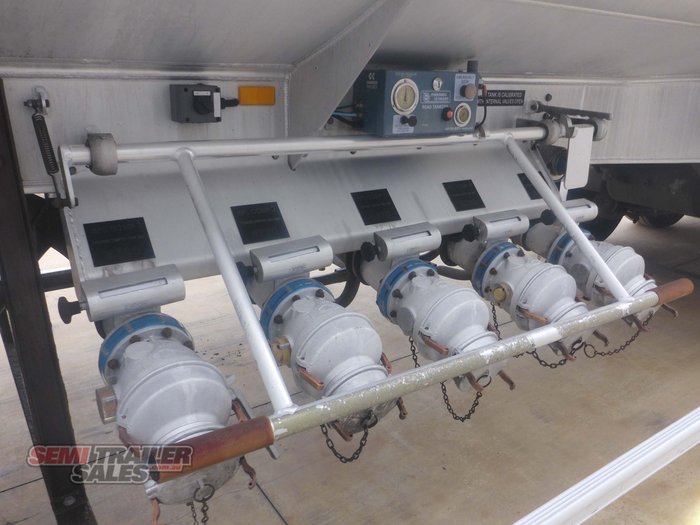 2013 Marshall Lethlean Fuel Tanker B Double Set