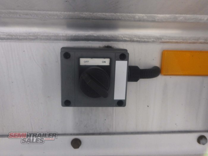 2013 Marshall Lethlean Fuel Tanker B Double Set