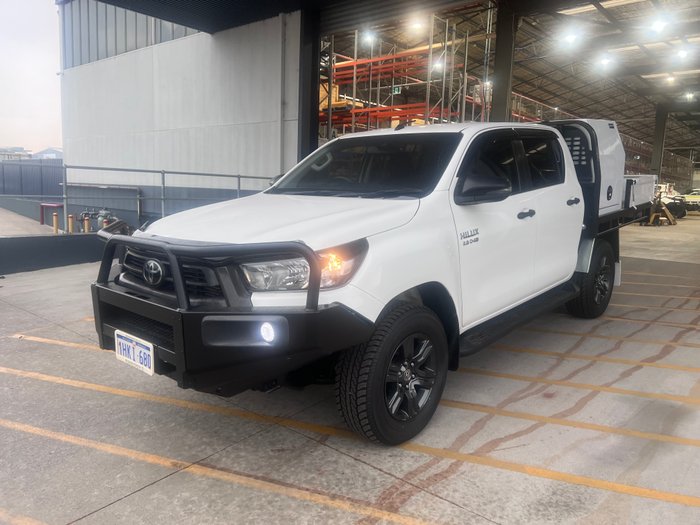 2021 Toyota Hilux SR White