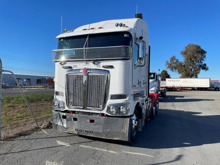 2024 KENWORTH K Series K220 K18 WHITE