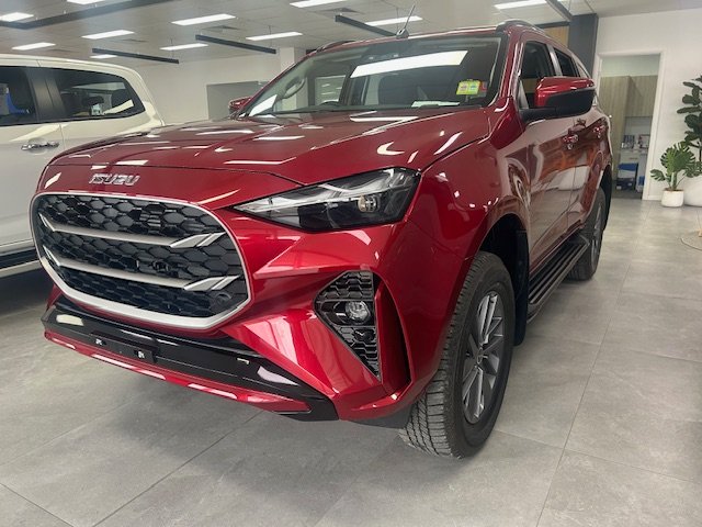 2025 Isuzu MU-X LS-U MY25.5 Magnetic Red Mica