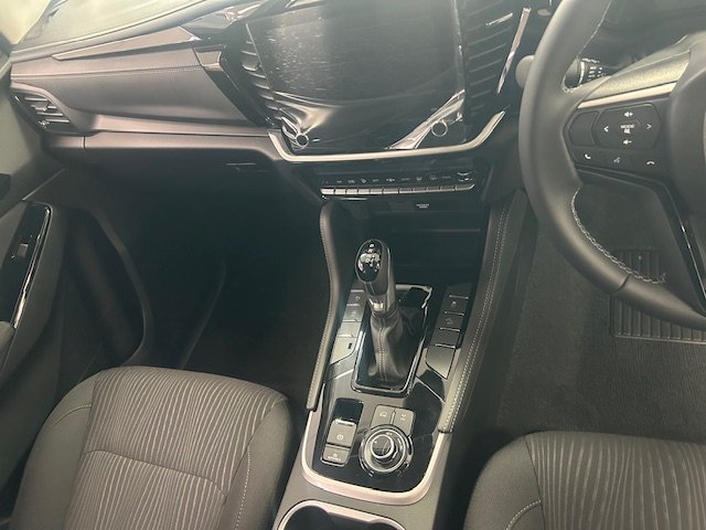 2025 Isuzu MU-X LS-U MY25.5 Magnetic Red Mica