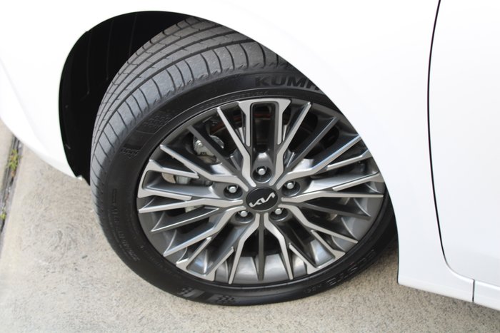 2023 Kia Cerato Sport+ BD MY23 Snow White Pearl Premium