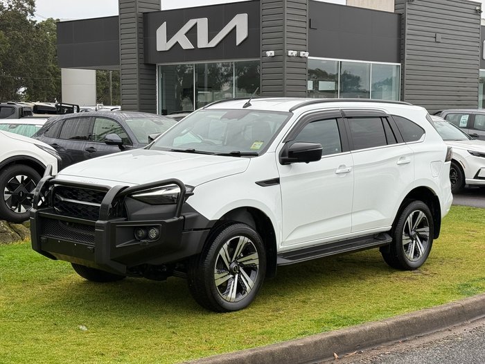 2026 Isuzu MU-X LS-T