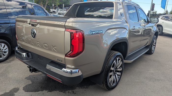 2025 VOLKSWAGEN AMAROK AVENTURA