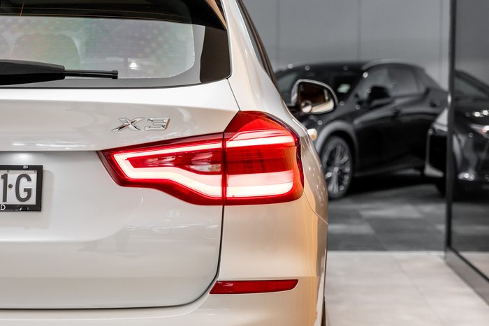 2018 BMW X3 xDRIVE30i