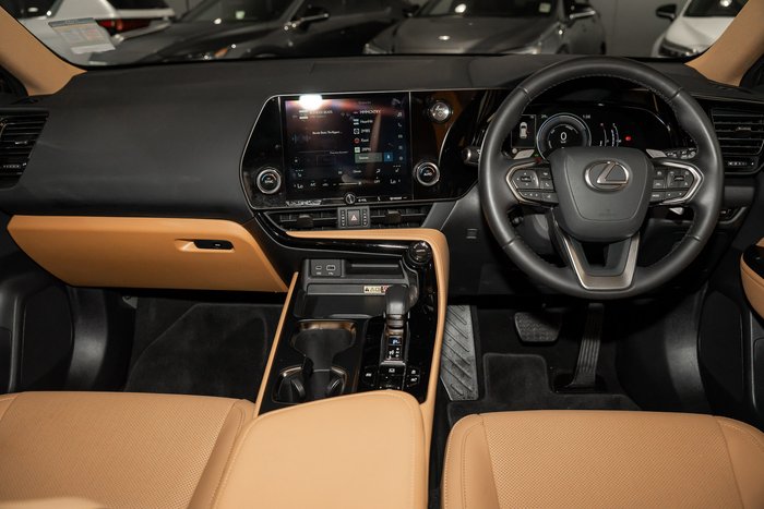 2025 Lexus NX350H Luxury AWD