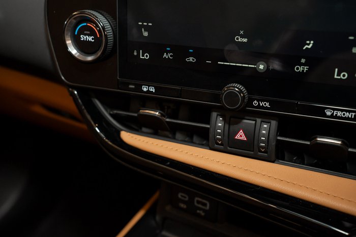 2025 Lexus NX350H Luxury AWD