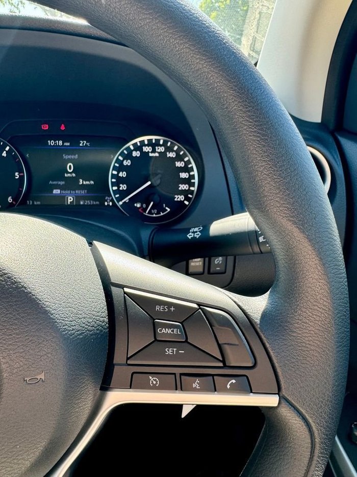 2024 NISSAN NP300 NAVARA SL