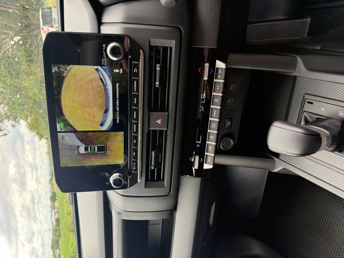 2026 NISSAN NAVARA SL