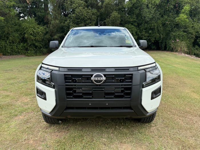 2026 NISSAN NAVARA SL