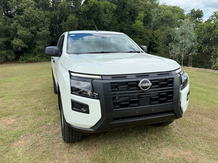2026 NISSAN NAVARA SL