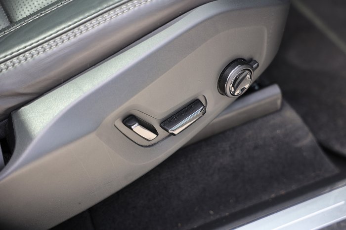 2023 Volvo XC90 Recharge Ultimate T8 Plug-In Hybrid