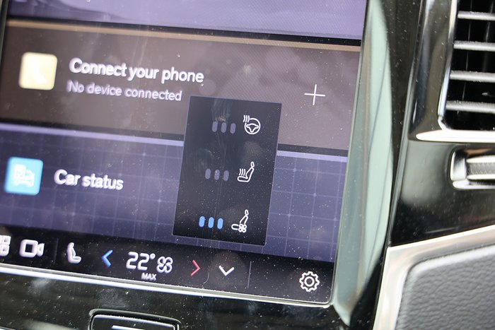 2023 Volvo XC90 Recharge Ultimate T8 Plug-In Hybrid