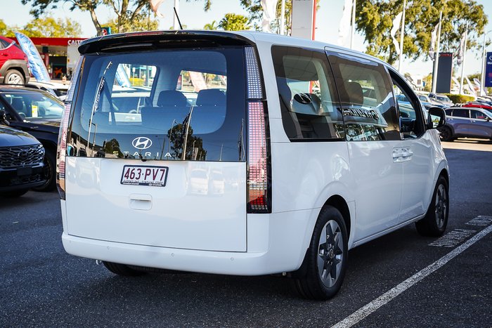 2025 Hyundai STARIA
