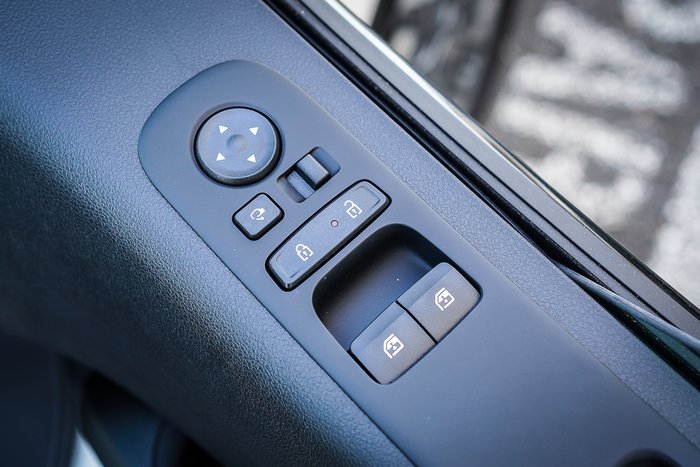 2025 Hyundai STARIA