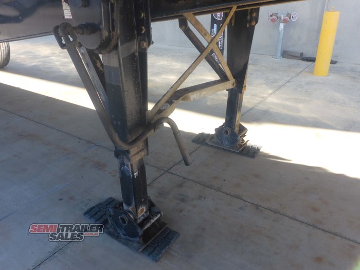 2009 Boomer BTE Walking Floor