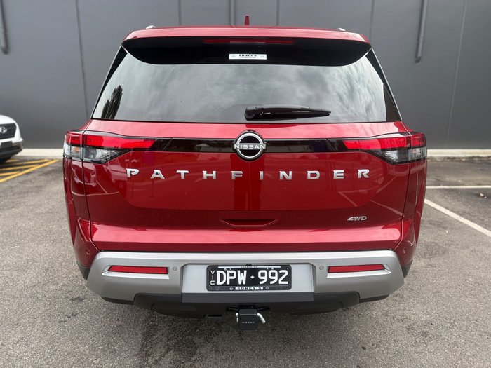 2023 Nissan Pathfinder Ti-L