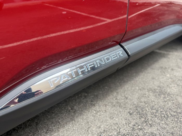 2023 Nissan Pathfinder Ti-L