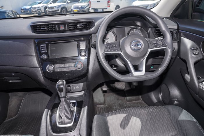 2021 Nissan X-TRAIL ST