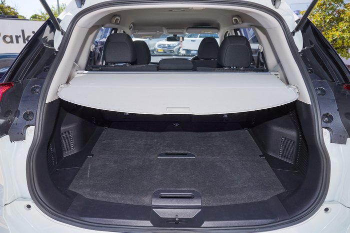 2021 Nissan X-TRAIL ST