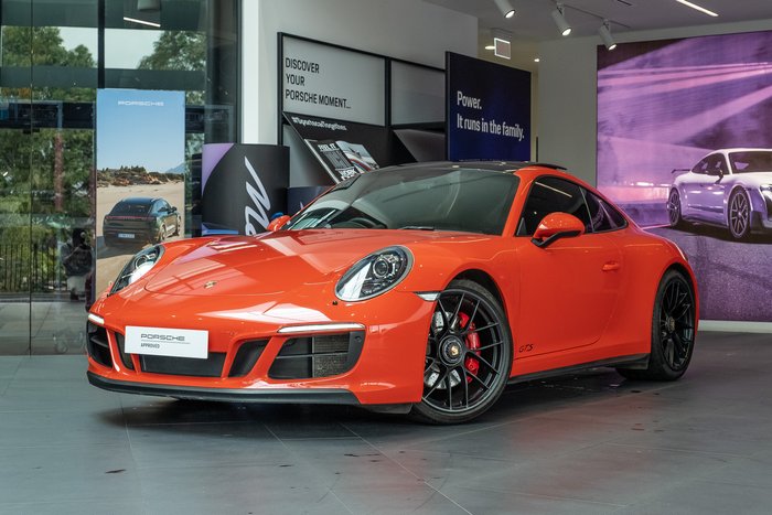 2017 Porsche 911 Carrera GTS