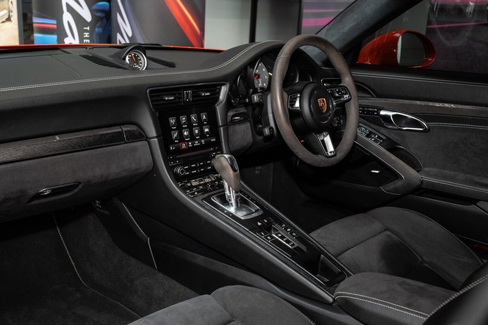 2017 Porsche 911 Carrera GTS