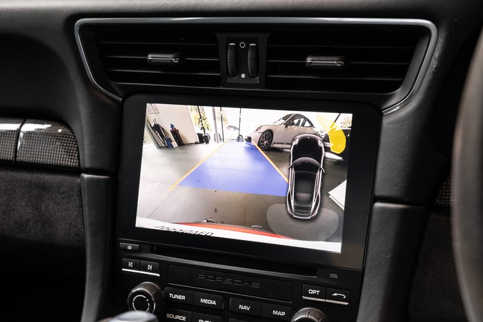 2017 Porsche 911 Carrera GTS