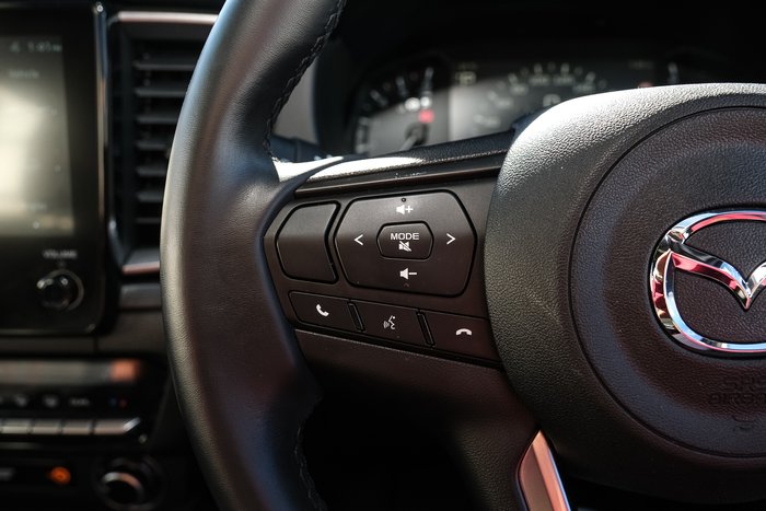 2025 Mazda BT-50 SP