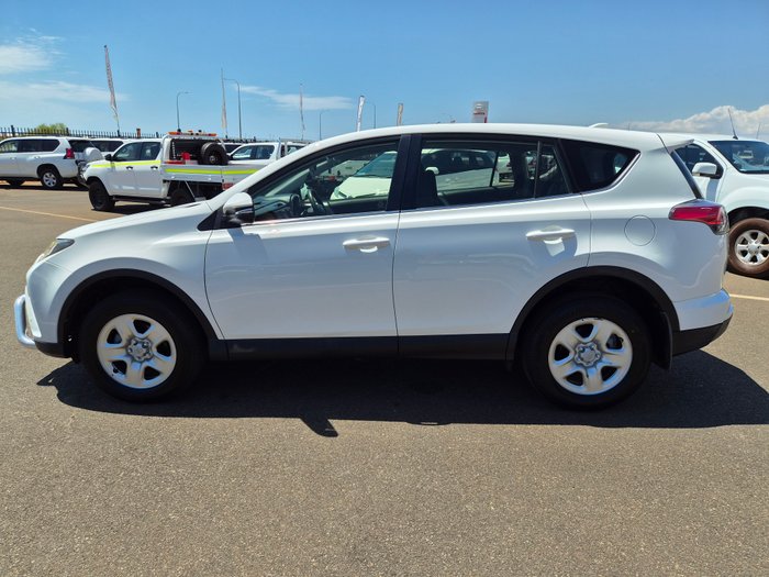 2018 Toyota RAV4 GX-2WD