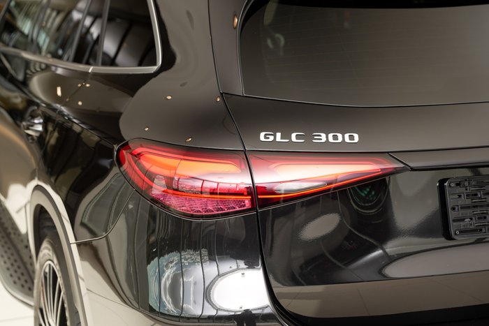 2024 Mercedes-Benz GLC-Class GLC300 Avantgarde