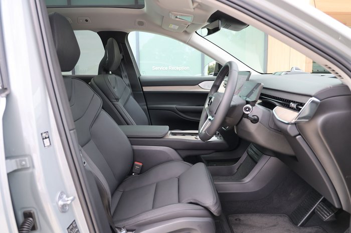 2024 Volvo EX90 Plus Twin Motor
