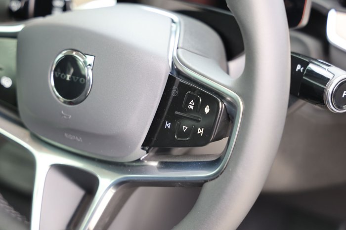 2024 Volvo EX90 Plus Twin Motor