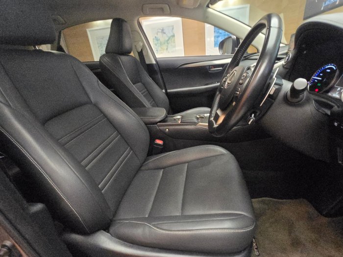 2020 Lexus NX300h Luxury 2.5L Hybrid Auto CVT Wagon