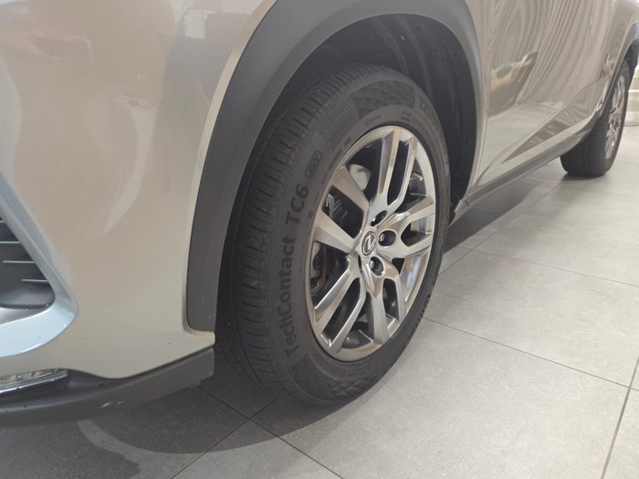 2020 Lexus NX300h Luxury 2.5L Hybrid Auto CVT Wagon