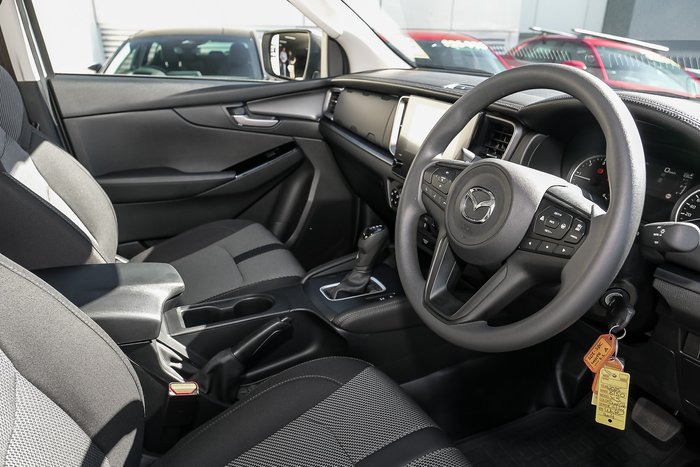 2025 Mazda BT-50 XS