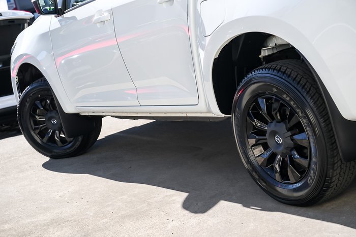 2025 Mazda BT-50 XS