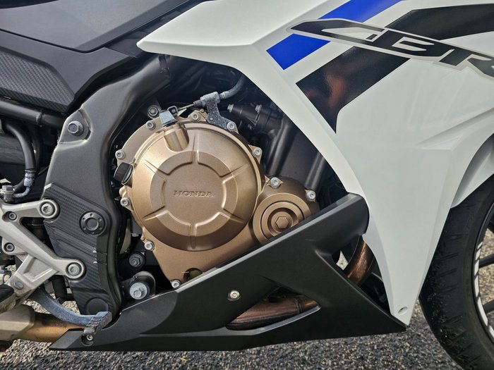 2016 Honda  CBR500RA White